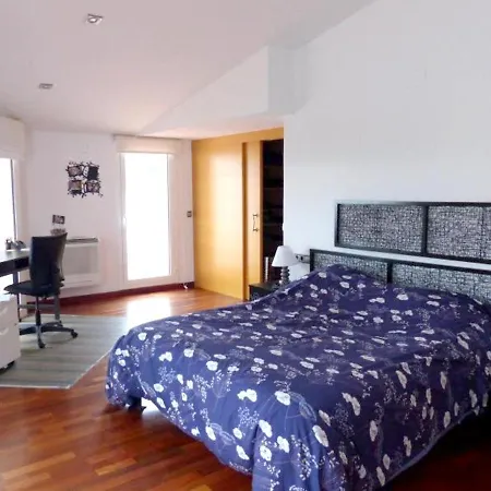 Azul Villa